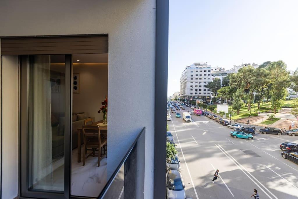 A Marina Apartment *